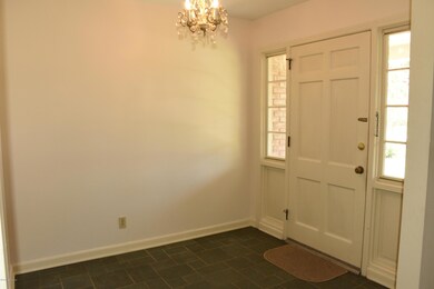 976 Parkridge Cir E, Jacksonville, FL 32211 - photo 6