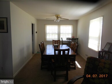 42552 Kenneth Ct, Hollywood, MD 20636 - photo 2