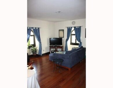 119 Benefit St unit 8, Providence, RI 02903 - photo 5
