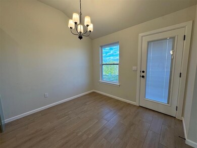 2504 Marsh Ln, Midwest City, OK 73130 - photo 7