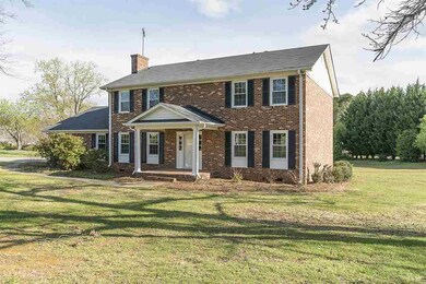 1 Ashburn Place, Greenville, SC 29615 - photo 5