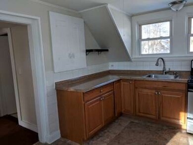 173 E Union St unit 173, Ashland, MA 01721 - photo 3