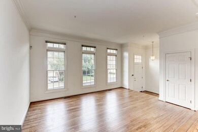 8033 Kidwell Hill Ct, Vienna, VA 22182 - photo 6