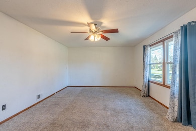 11509 Winnetka Ave N, Champlin, MN 55316 - photo 3