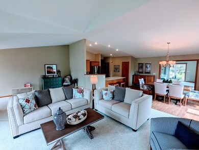 391 Voyager Ct, Alexandria, MN 56308 - photo 2