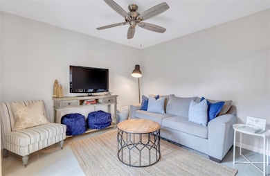 850 Mallery St unit F-7, Saint Simons Island, GA 31522 - photo 3