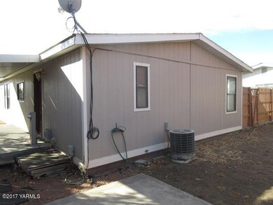 561-860651-back left
