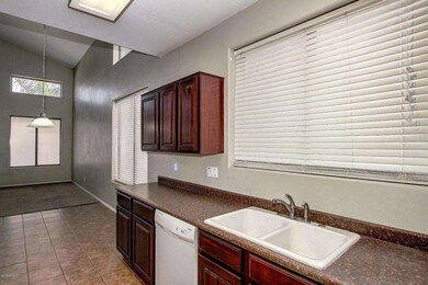 11360 W Locust Ln Avondale  (4)