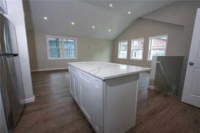 70 Simmons St, Providence, RI 02909 - photo 6