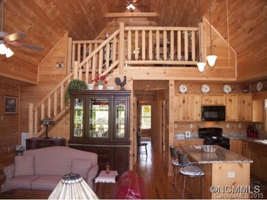 Great Room stairs to Loft