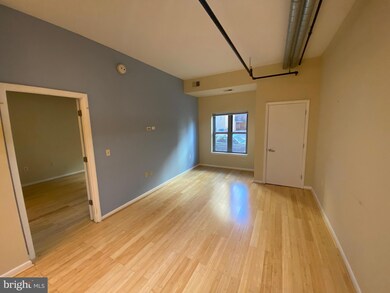 Radius Condos unit 116, Washington, DC 20005 - photo 6