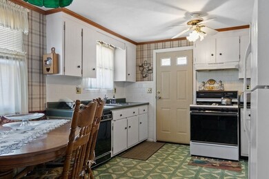 41 Louis St, Brockton, MA 02302 - photo 3