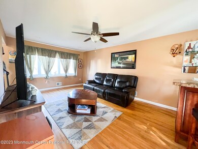 53 middlesex living room