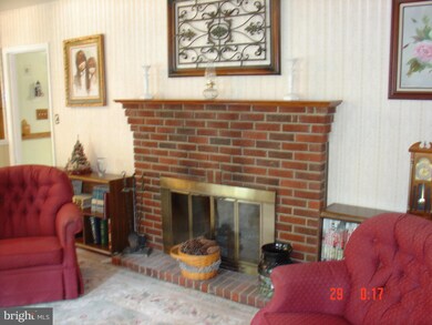 12606 Old Fort Rd, Fort Washington, MD 20744 - photo 5