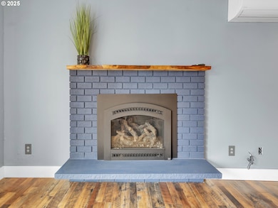 218 NW Ash St, McMinnville, OR 97128 - photo 7