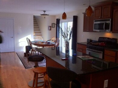 14 Sutherland Way, Nashua, NH 03062 - photo 7