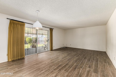 10828 N 45th Ave, Glendale, AZ 85304 - photo 5