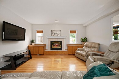 3240 Wiley Post Lp-1112142 Woodway Cir