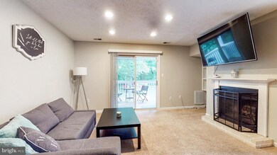 11956 Cardamom Dr unit 11956, Woodbridge, VA 22192 - photo 7