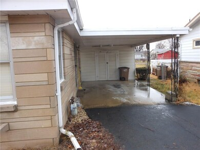 422 N Gladstone Ave, Columbus, IN 47201 - photo 3