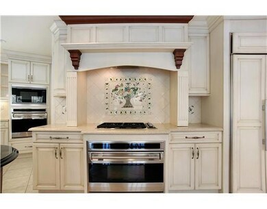 4 Kemondo Rd, Cos Cob, CT 06807 - photo 3