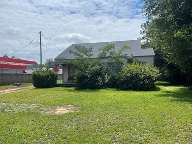 1104 8th Ave, Albany, GA 31707 - photo 3