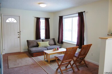 9 Wisconsin Ave, Rensselaer, NY 12144 - photo 5