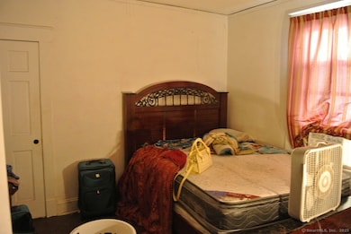 144 West St, New Britain, CT 06051 - photo 3