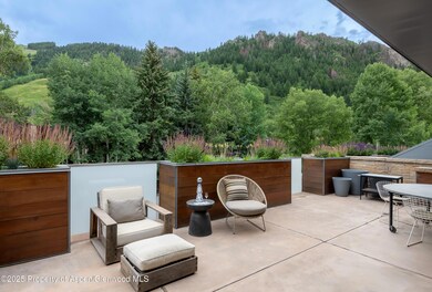 100_E_Cooper_11-0029-HDR