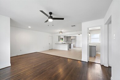 3023 Briarwick Ln, Houston, TX 77093 - photo 6