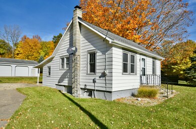 2591 W Thar Road Coloma MI 49038