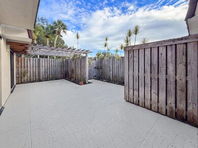 306 3rd Ln, Palm Beach Gardens, FL 33418 - photo 2