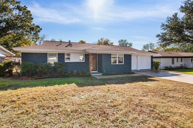 7828 Standley St, North Richland Hills, TX 76180 - photo 2