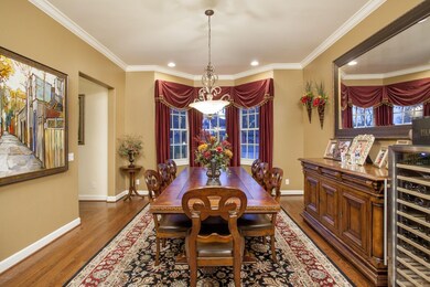 Formal Dining
