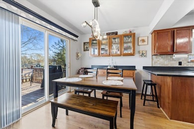 1364 Milverton Dr, Troy, MI 48083 - photo 7