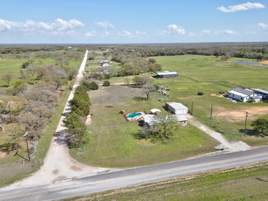 18648 Fm 678, Whitesboro, TX 76273 - photo 2