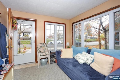 18 Hasbrouck Ave, Hasbrouck Heights, NJ 07604 - photo 3