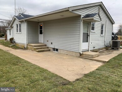 167 Roadstown Rd, Bridgeton, NJ 08302 - photo 3