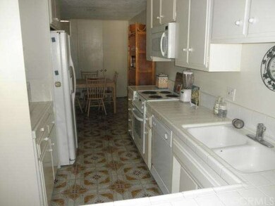 Kitchen, all electric