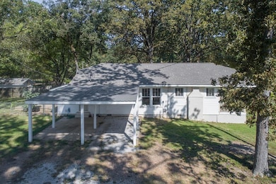 209 N Pontotoc Rd, Bruce, MS 38915 - photo 2