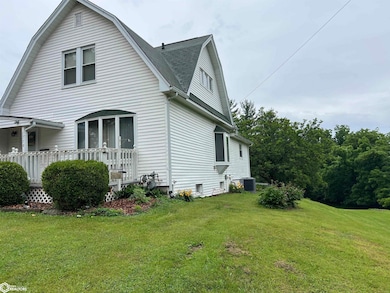 1220 Elm St, Hamilton, IL 62341 - photo 6