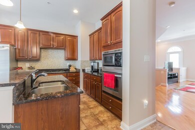 639 Hurdle Mill Place, Gaithersburg, MD 20877 - photo 7