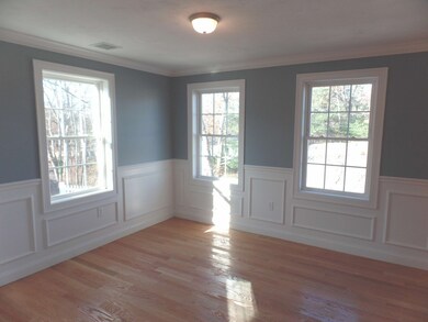 271 Westminster Rd, Weymouth, MA 02189 - photo 5