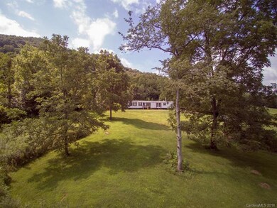 93 Circle e Ranch Rd, Burnsville, NC 28714 - photo 2