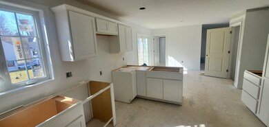 89 Bennington St, Haverhill, MA 01832 - photo 3