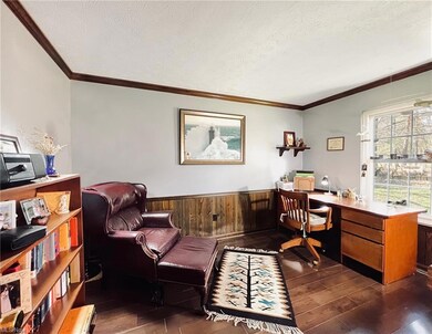 Bonus/office/bedroom