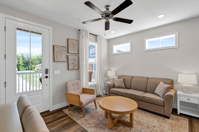 212 Great Loop East Dr unit 1A, Ottawa, IL 61350 - photo 2