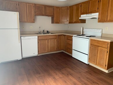 4080 Plateau St, Columbus, OH 43207 - photo 3