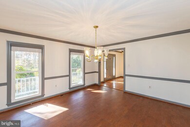 11404 Chapel Rd, Clifton, VA 20124 - photo 6