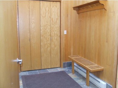 27 Rams Horn Dr unit A2, Lincoln, NH 03251 - photo 3